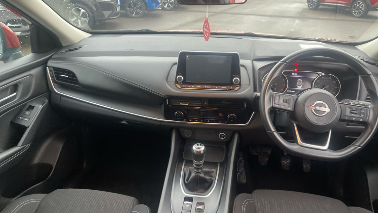 Nissan Qashqai 1.3 DiG-T MH Acenta Premium 5dr Petrol Hatchback